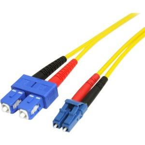 StarTech.com 7m Fiber Optic Cable - Single-Mode Duplex 9-125 - LSZH - LC-SC - OS1 - LC to SC Fiber Patch Cable
